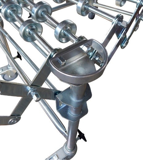 Scherenröllchenbahn mit Stahlröllchen