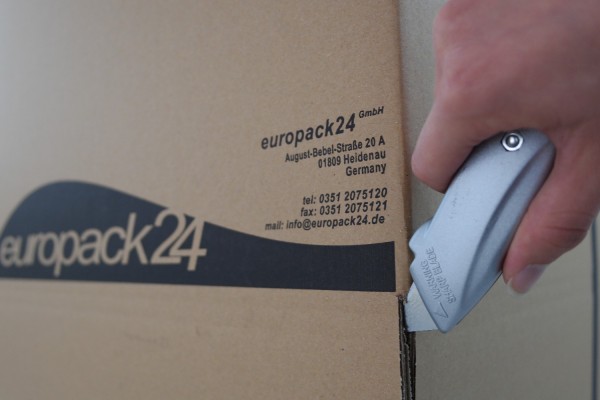 Universal-Cuttermesser für schwere Schneidarbeiten