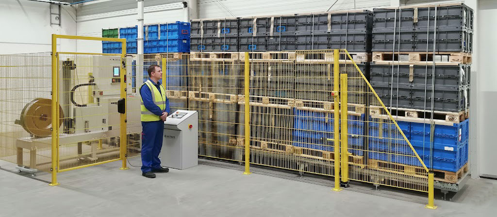 Vollautomatische Umreifungsanlage – Integration in den Verpackungsprozess